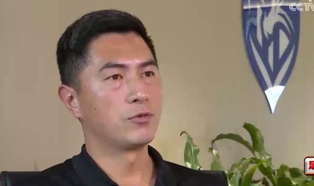 开云体育-三镇仍在谋求零转让 俱乐部副总：没有好的办法